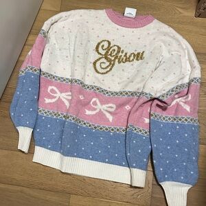 Gisou christmas sweater holiday limited edition